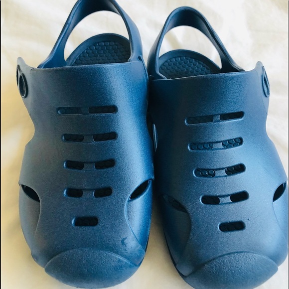 All condition shoe - Picture 12 of 12